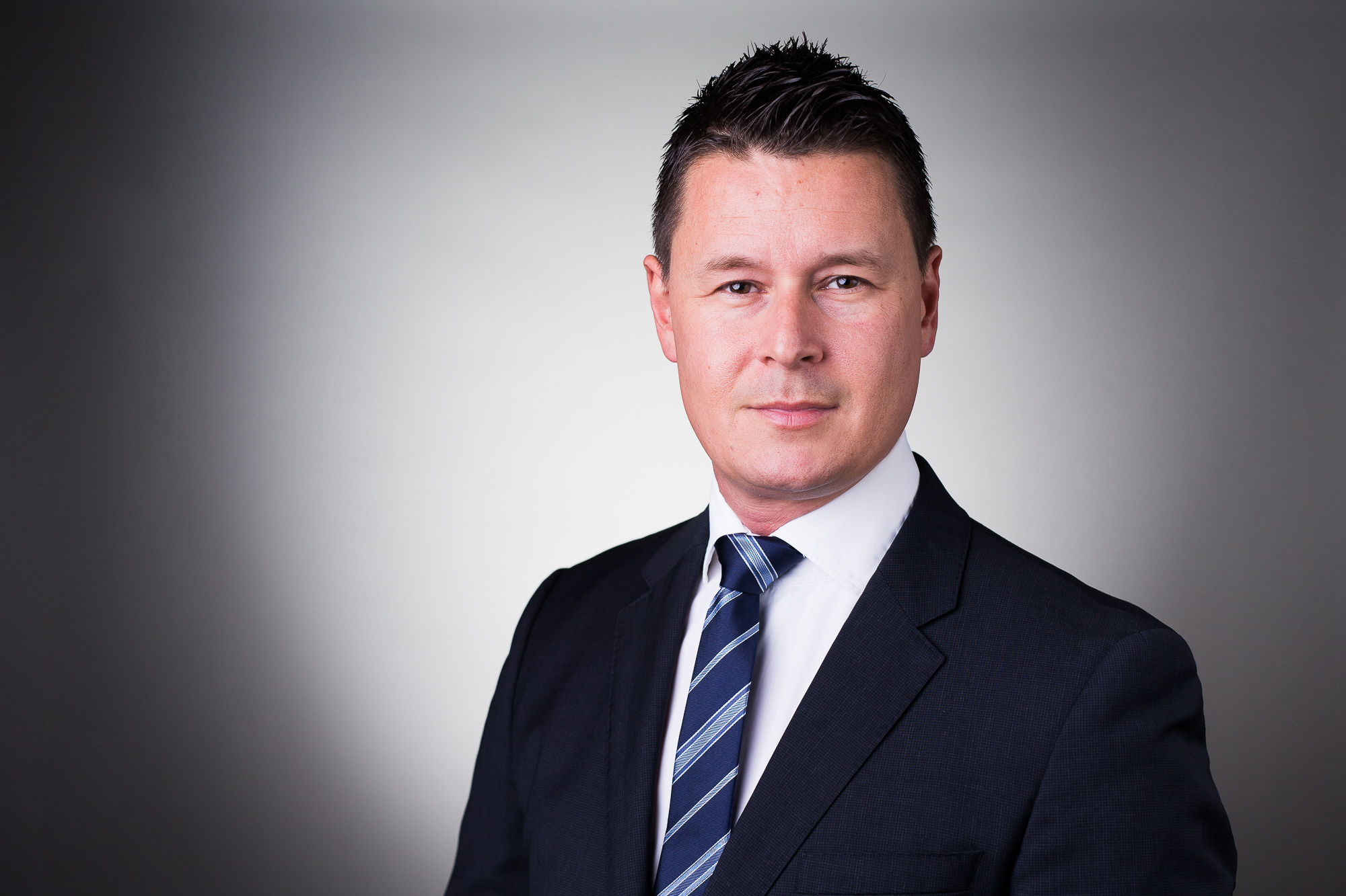 Export x3 1DX 3606 Porträis Tom 2015